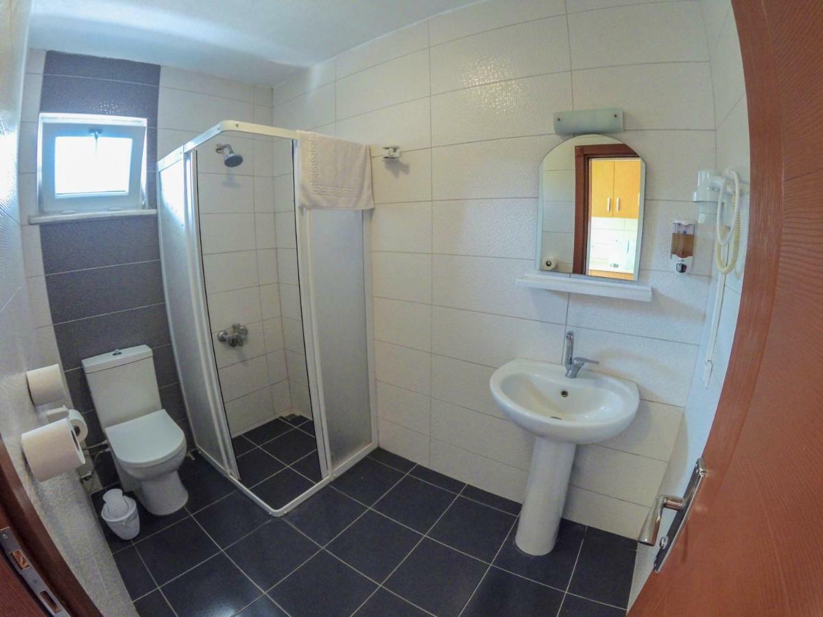 Ergul Motel Kucukkuyu Luaran gambar