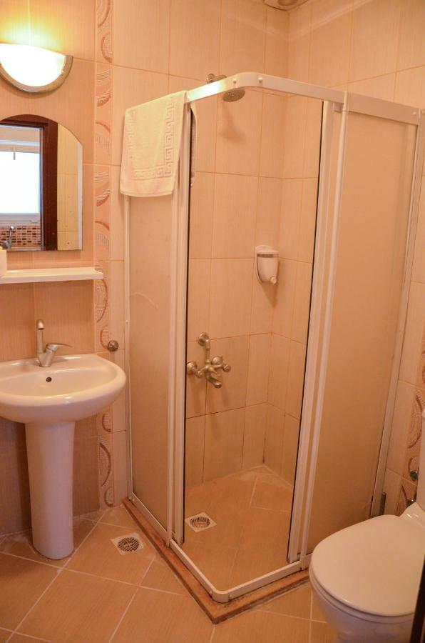 Ergul Motel Kucukkuyu Luaran gambar